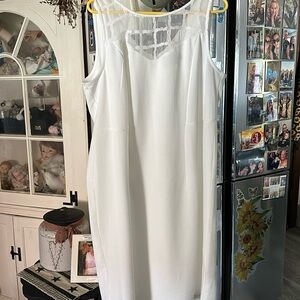 Women’s dress